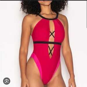 Curvy Kate logo DD/DDD Subtropic Non Wired Plunge Swimsuit Cherry Red/Pink